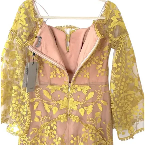 thurley gold dress Thurley - Floral Fiesta Midi (Size 8/10) – Goldie's main image 1